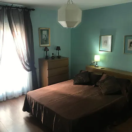 Entre El Falla Y La Caleta Апартаменти *