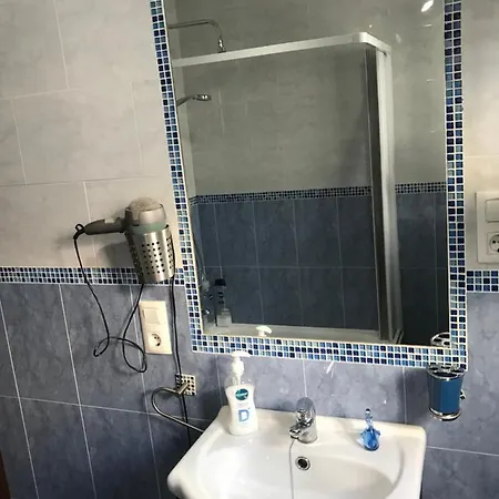 Entre El Falla Y La Caleta 公寓