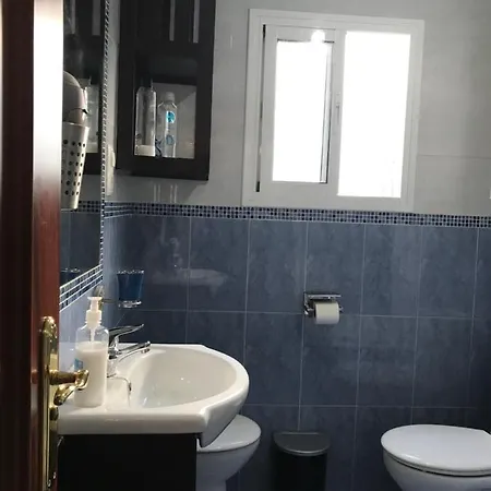 Entre El Falla Y La Caleta 加的斯