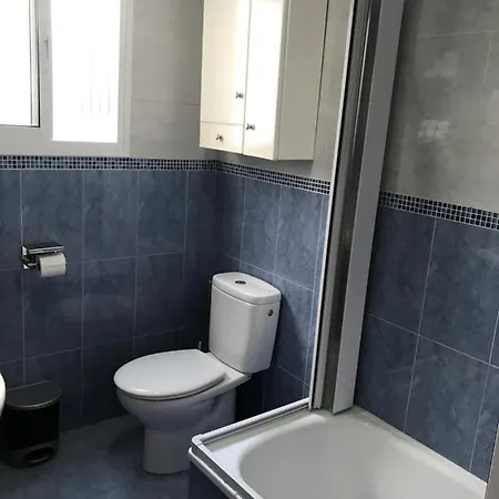 Entre El Falla Y La Caleta