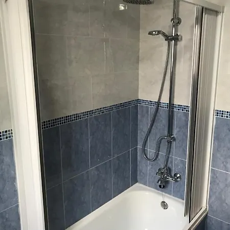 Апартаменти Entre El Falla Y La Caleta *