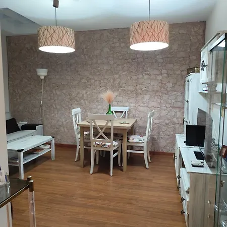 Entre El Falla Y La Caleta 公寓