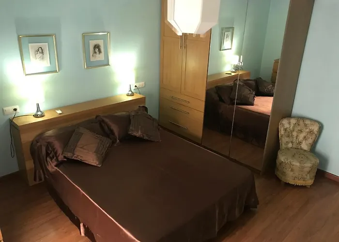 Entre El Falla Y La Caleta Cadix