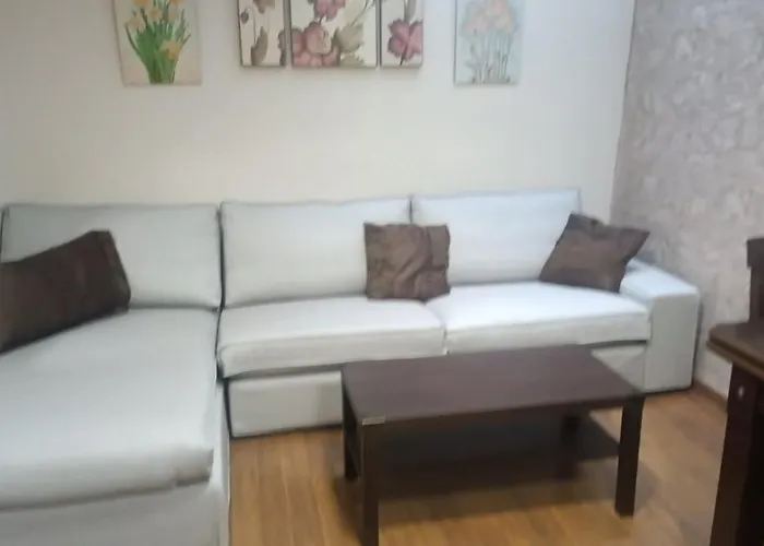 Entre El Falla Y La Caleta *