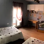 Entre El Falla Y La Caleta Apartman
